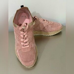 Marc Fisher Julio Pink Suede Sneaker 8.5